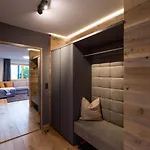 Van's Place, Luxury Lejlighed *