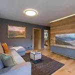 Van's Place, Luxury Apartment Kaltenbach