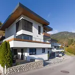 Van's Place, Luxury Kaltenbach