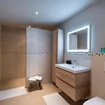 Apartment Van's Place, Luxury